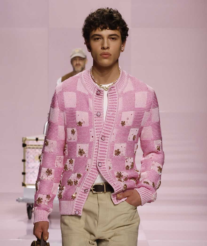 Men's trends for autumn-winter 2025-2026, image size:880x1042